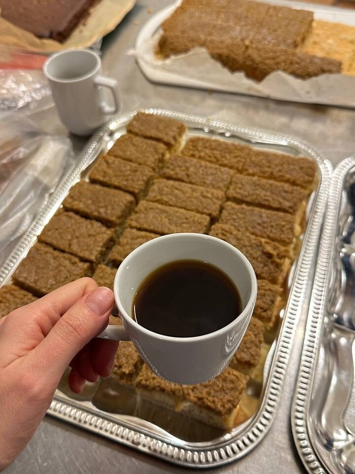 Kaffe og kage på kuffen